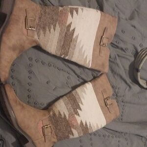 Pierre Dumas Tan and Cream Patterned Boots